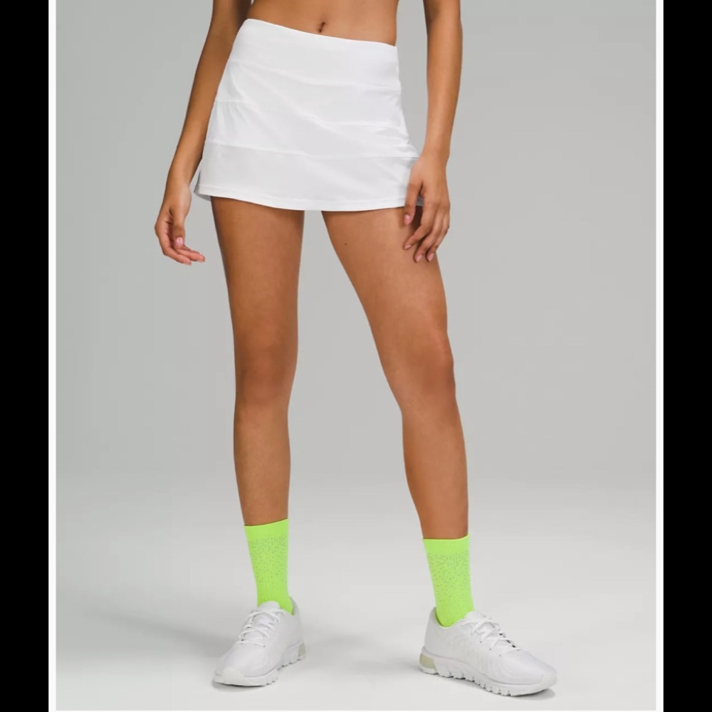 Lululemon Pace Rival Mid-Rise Skirt size 2 excellent condition